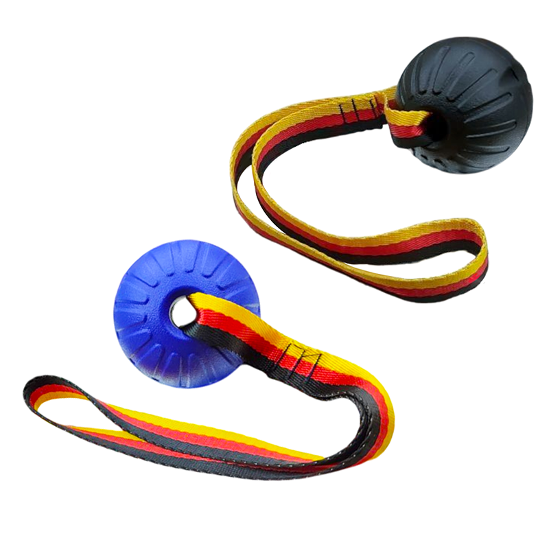 Игрушка TopPet Мяч Тренировочный с Лентой Большой для Собак, 9 см